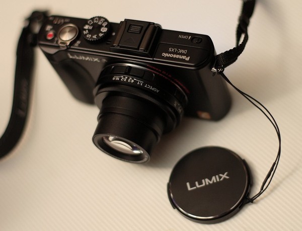Lumix LX5 top